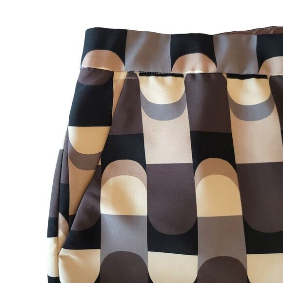 Maliparmi Italian Cropped/Flared Neo Modern Printed Pants in Neutral Tones, US 8 - Picture 7 of 12